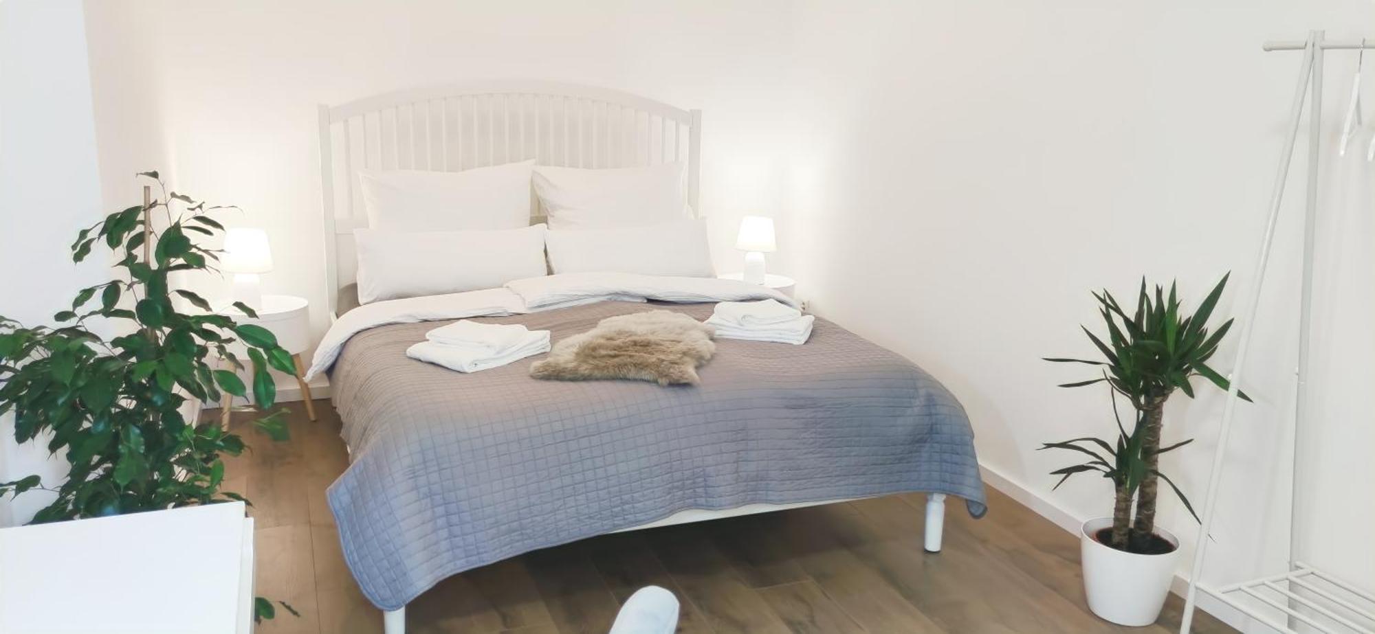 Kaiserin Sisi Fuer Bis Zu 6 - Arbeitsplatz, Badewanne, Parkplatz, Waschmaschine Dinkelsbühl Exterior foto